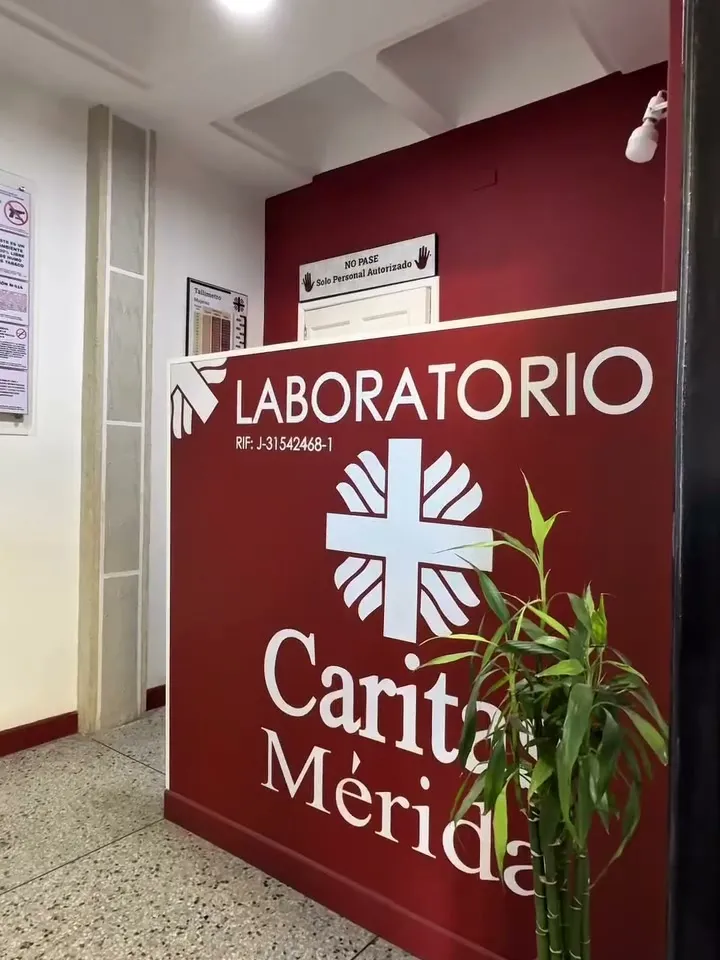 Laboratorio clínico de Cáritas Mérida